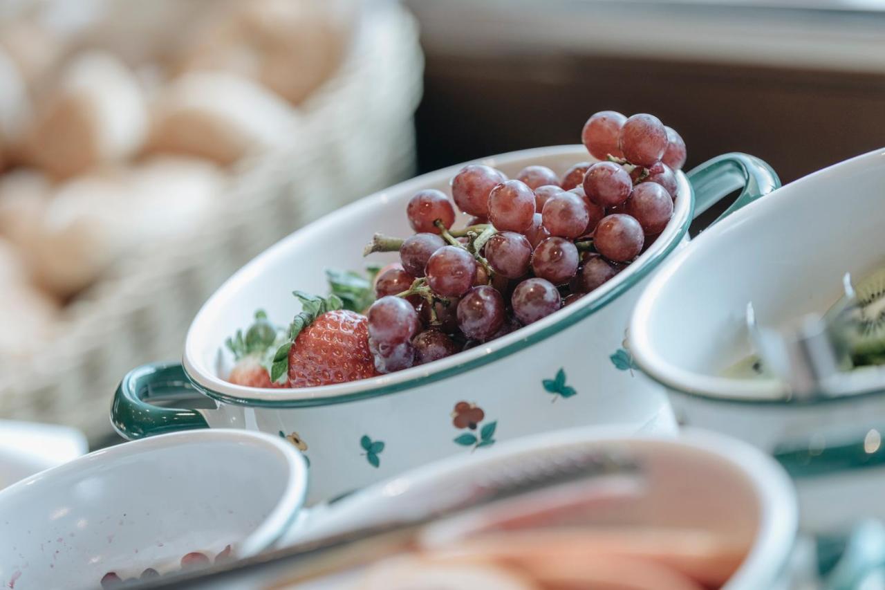 Der Greil - Wein & Gourmethotel Soll Ngoại thất bức ảnh
